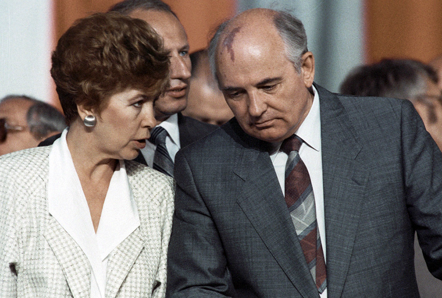 Mikhail Gorbachev, 1988.. Foto: RIA Novosti archive, image #28133, Boris Babanov. Licens: CC-BY-SA 3.0, Wikimedia