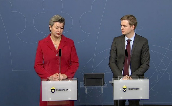 Ylva Johansson (S) och Gustav Fridolin (MP) - Foto: Regeringen