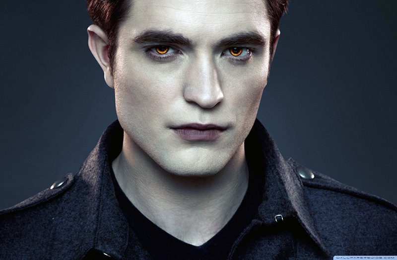 Twilight II från 2012 med en vampyr spelad av skådespelaren Robert Pattinson - Källa: Wallpaperswide.com