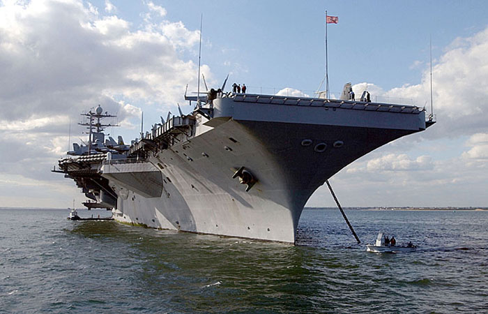 USS Harry Truman - Foto: Danny Ewing, US Navy, Wikimedia Commons, Public Domain