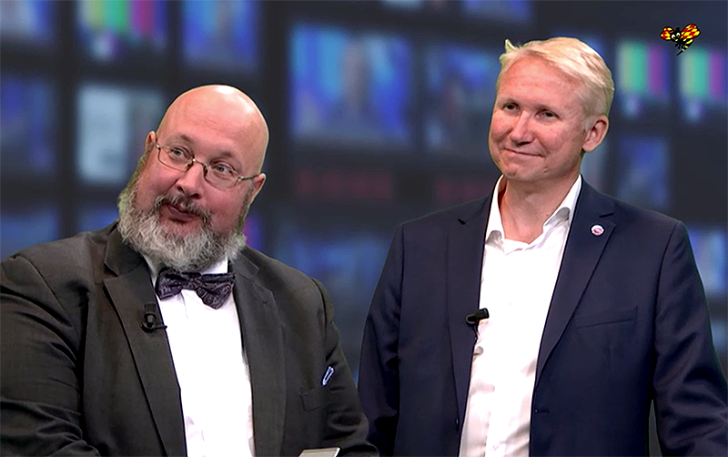 Patrik Oksanen och Mikael Tofvesson (MSB). Foto: Expressen.se, "MSB: ”Hela samhället står till Kremls förfogande"