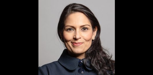 Brittiska utrikesministern Priti Patel , 2022. Foto: Richard Townshend . Pressfoto: Members.parliament.uk