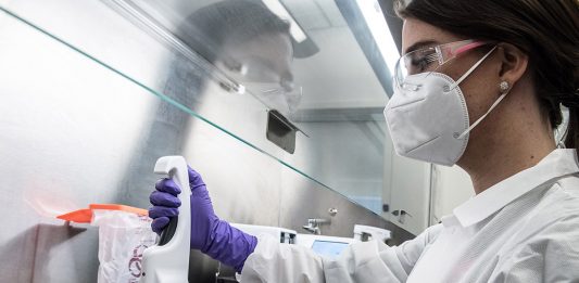 Medicinsk forskning. Foto: CDC. Licens: Unsplash.com