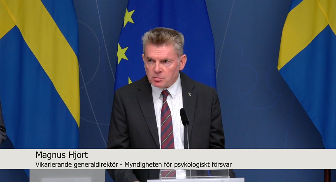 Magnus Hjort, vikarierande generaldirektör på Myndigheten för psykologiskt försvar (MPF)