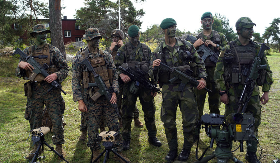 Amerikanska och svenska soldater samövar under Archipelago Endeavor 23. Foto: Torbjörn Sassersson, NewsVoice.se