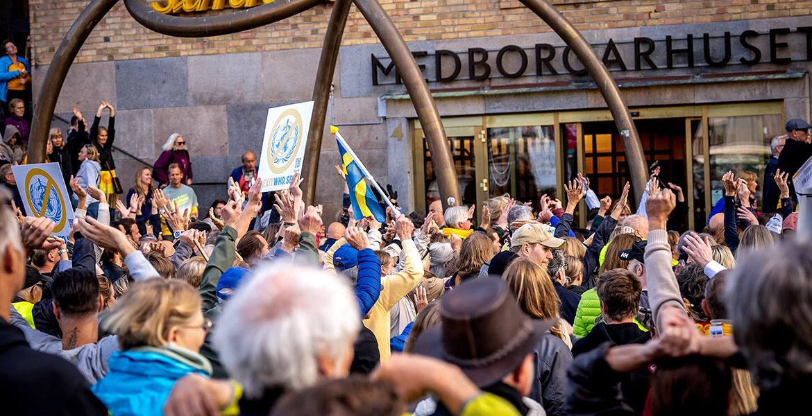 Manifestationen ExitWHO den 1:a oktober 2023. Foto: Stockholmsfyren.se