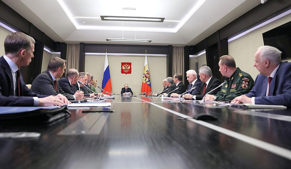 Säkerhetsrådsmöte i Kreml med president Putin den 30 oktober 2023. Pressfoto: Kremlin.ru