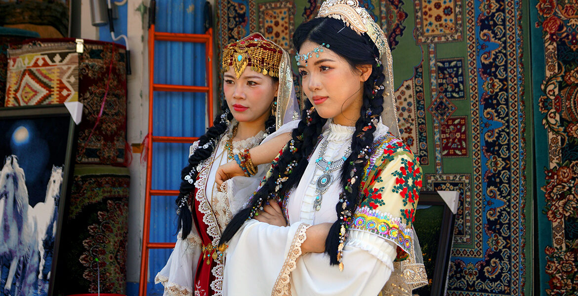 Det finns 56 etniska minoriteter i Xinjiang.
