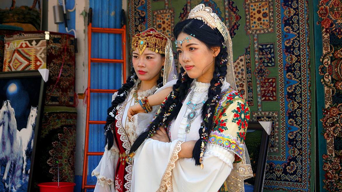 Det finns 56 etniska minoriteter i Xinjiang.