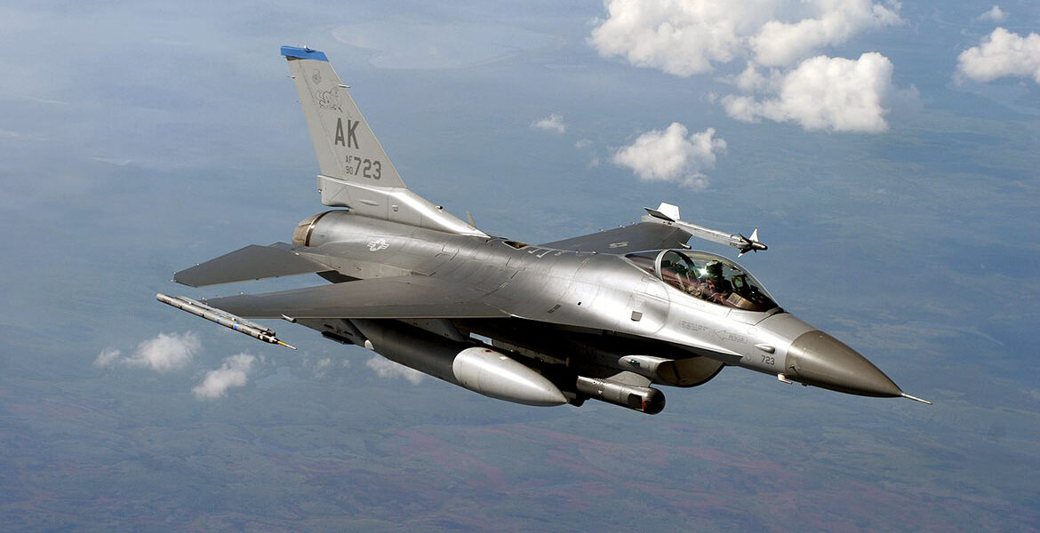 F-16 Fighting Falcon