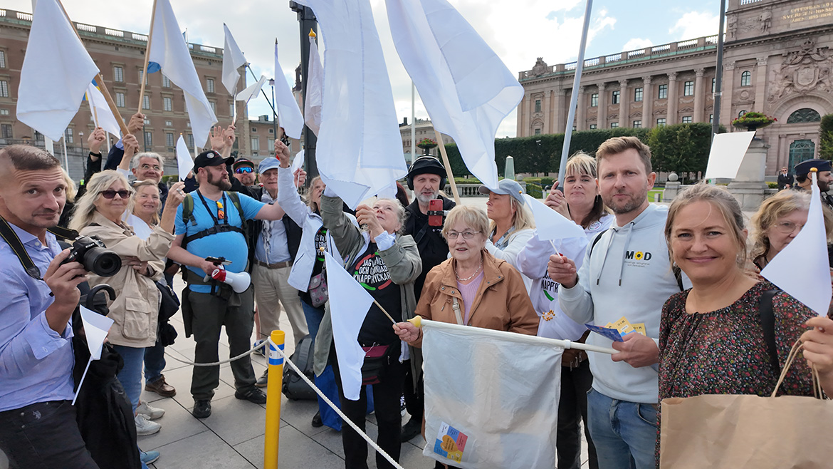 Partiet MoD var på plats vid Riksmötets öppnande i Stockholm 10:e sep 2024