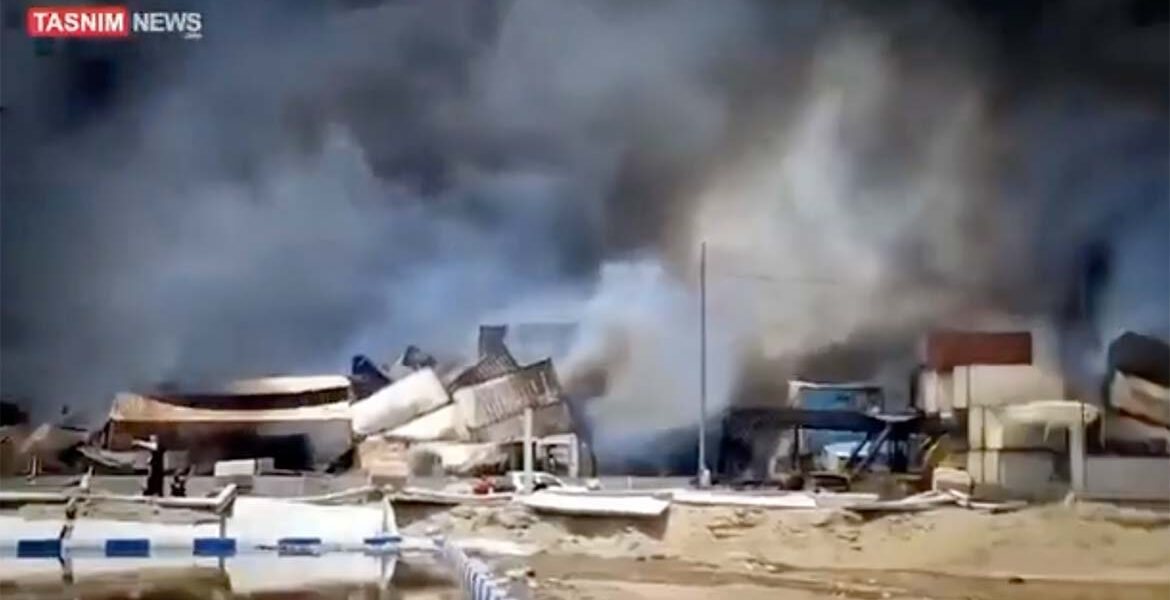 Explosioner och bränder i Bandar Abbas, Iran, 27 april 2025.