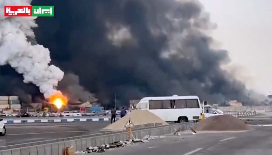 Explosioner och bränder i Bandar Abbas, Iran, 27 april 2025.
