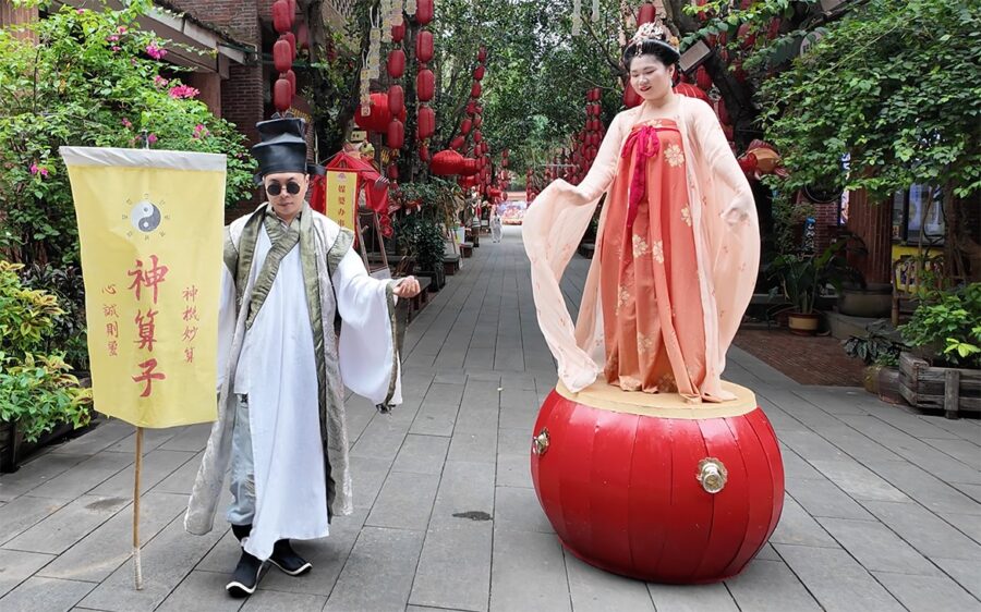 Chikan Old Town, Zhanjiang, Guangdong, China | Photo: T. Sassersson