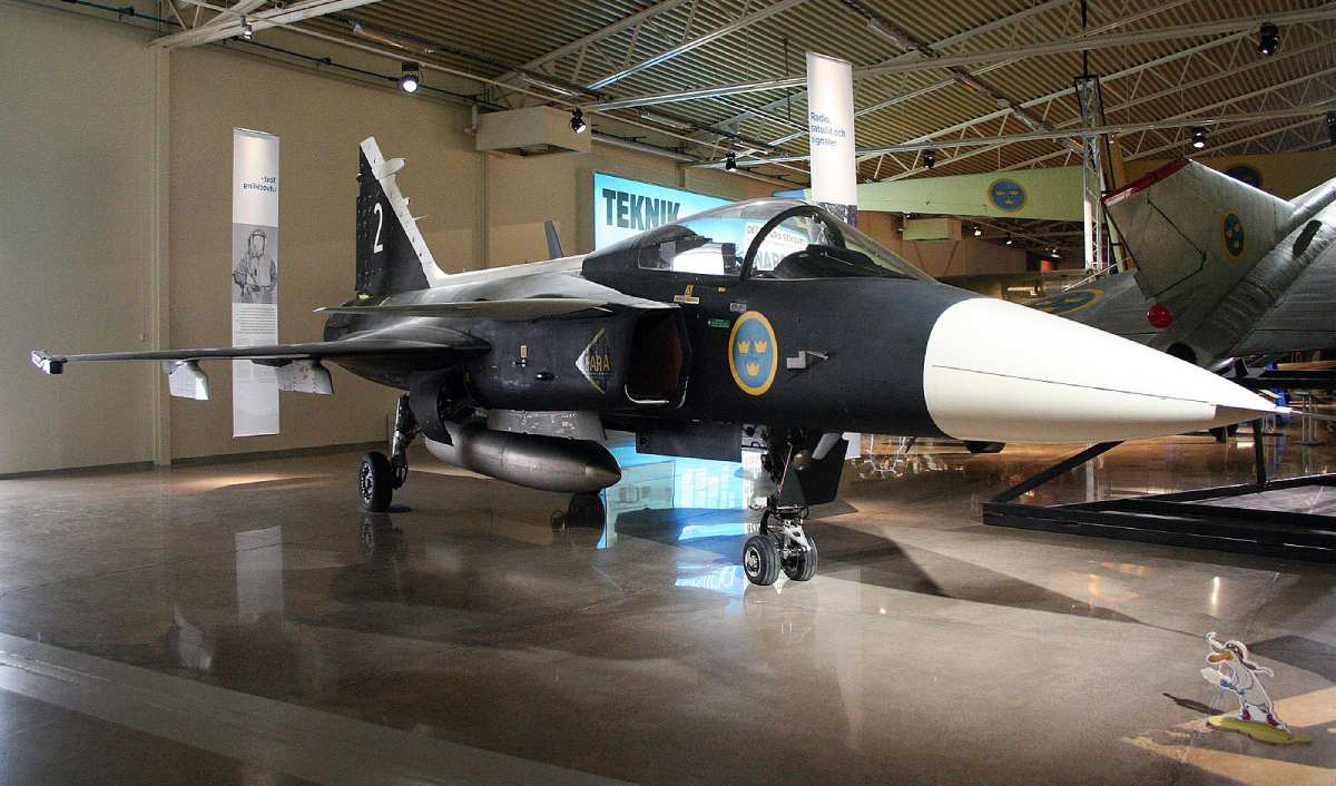 SAAB JAS39 Gripen 39-2