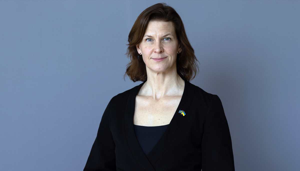 Jämställdhetsminister Nina Larsson