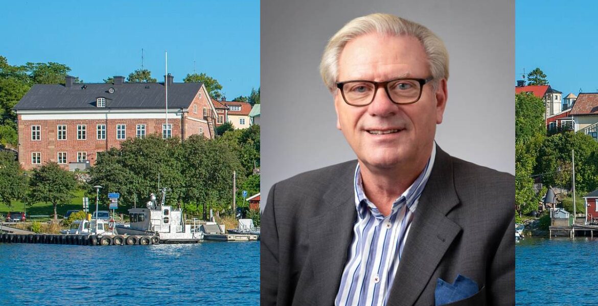 LO Landin, 2025 med Dalarö hamn i bakgrunden