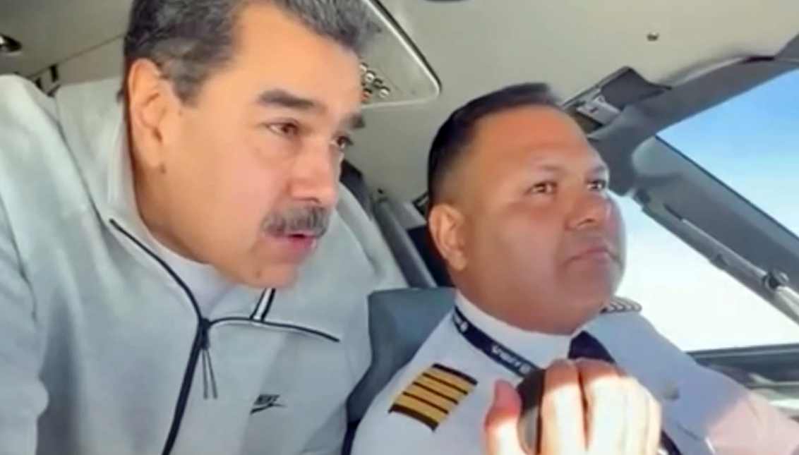 Nicolás Maduro och piloten Bitner Villegas
