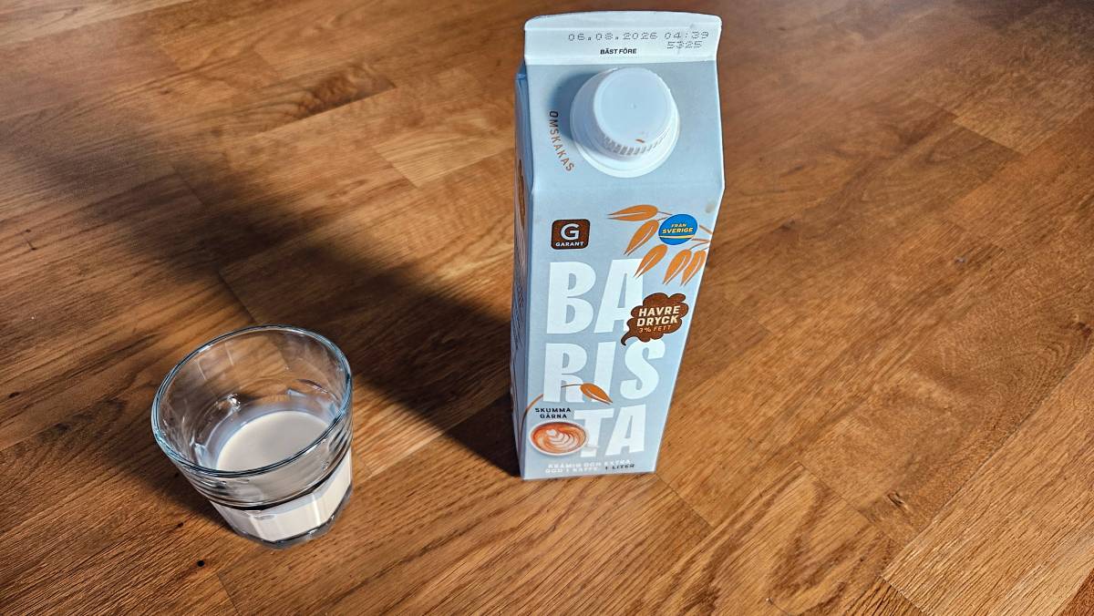 Havremjölk av märket Garant