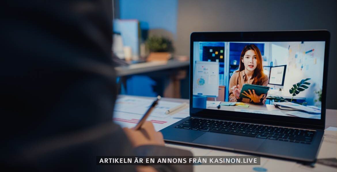 Spelnyheter på laptop