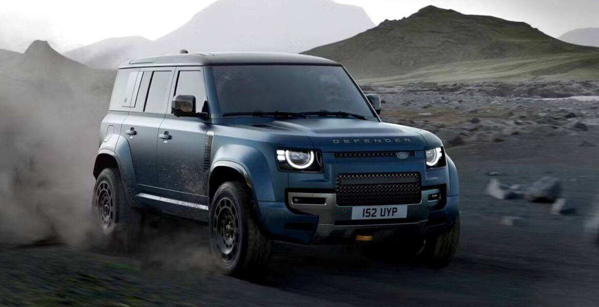 Land Rover Defender 2025