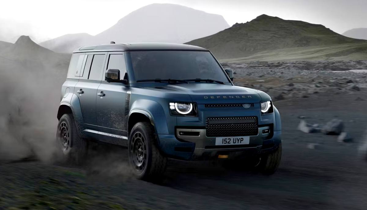 Land Rover Defender 2025