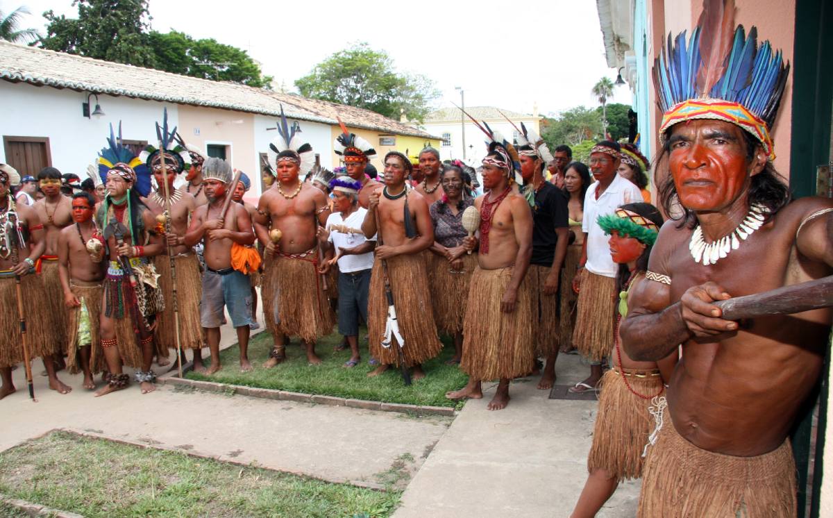 Indianer från Pataxo Ethina-stammen, Porto Seguros, Salvador, Bahia, Brasilien