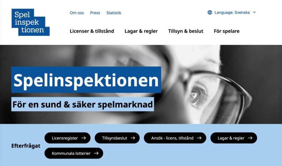 Om du ska spela på ett onlinecasino måste casinot vara licensierat. Den visar att casinot är reglerat av en spelmyndighet.