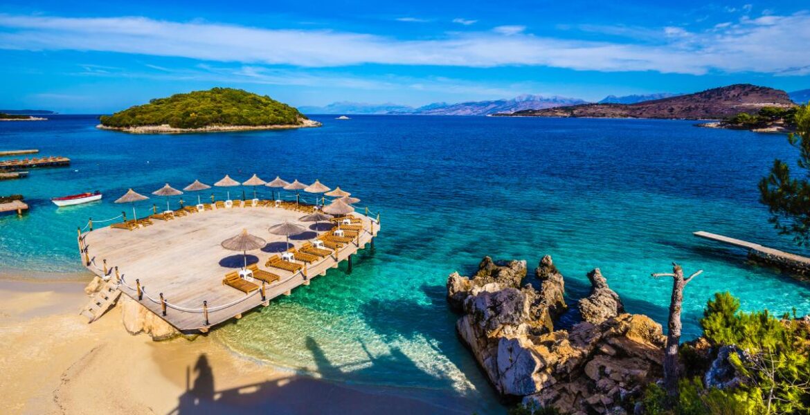 Ksamil Beach i Albanien