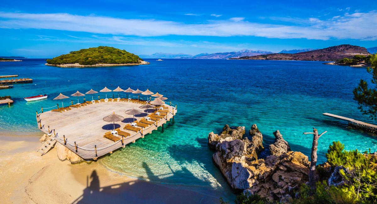 Ksamil Beach i Albanien