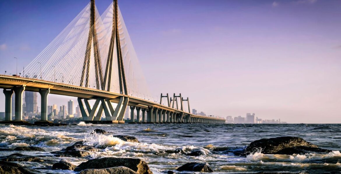 Bandra–Worli Sea Link i Mumbai (hette Bombay fram till 1995)