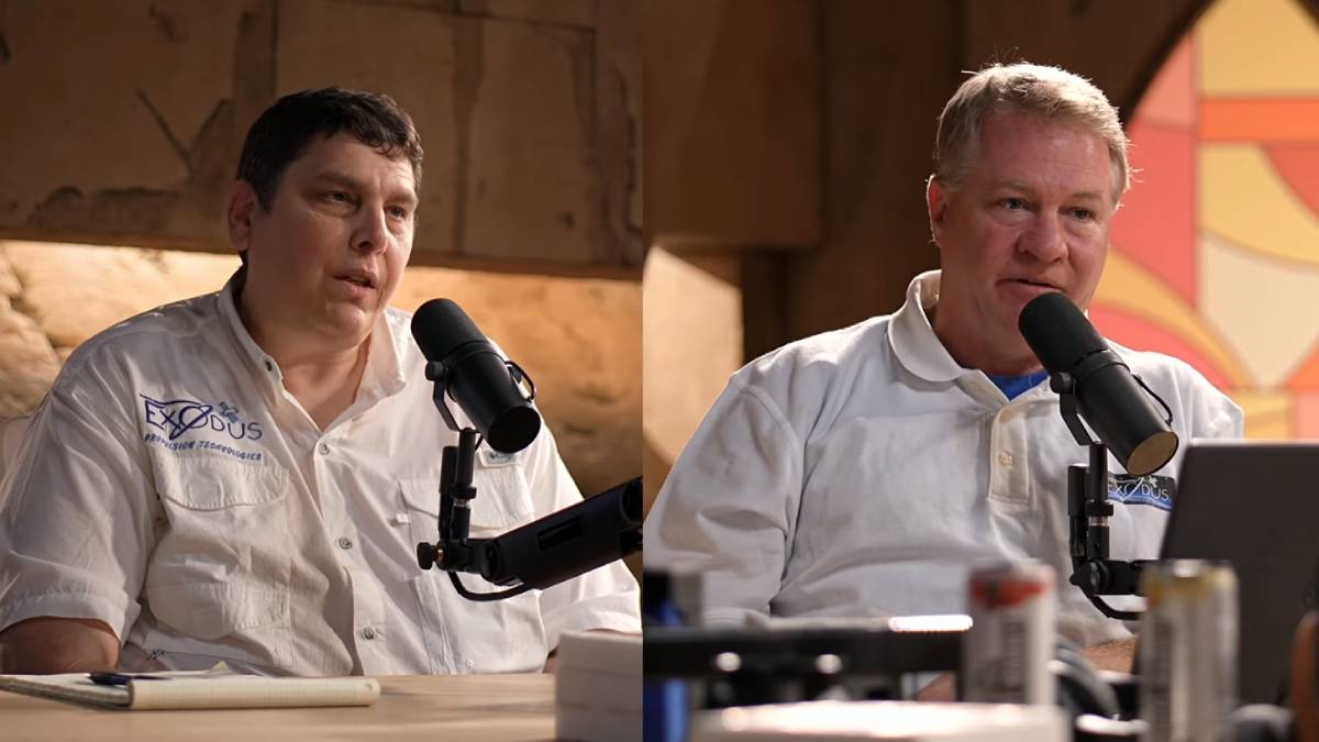 Aerospace engineer Andrew Aurigema and NASA scientist Charles Buhler