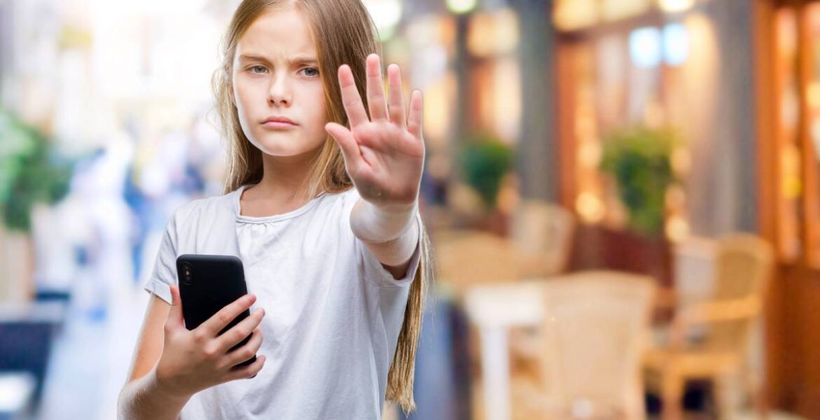 Smartphone kid