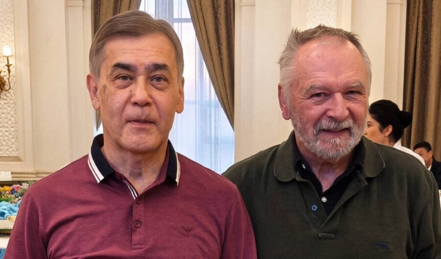 SCO Secretary-General Nurlan Yermekbayev and Eugene Doyle, journalist